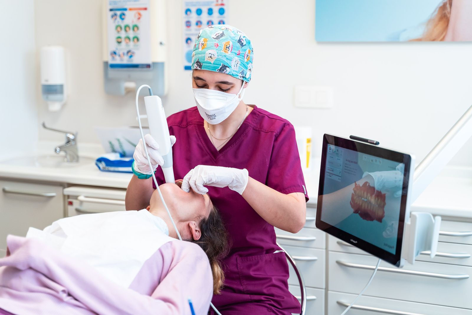 Treatment in progress — Somi Smile practice, Uccle, Brussels